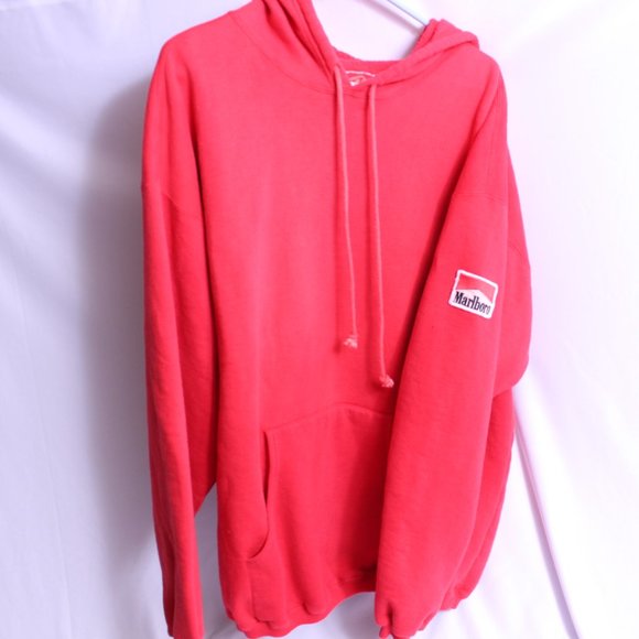 Vintage Marlboro Hoodie XL Red - Picture 1 of 3